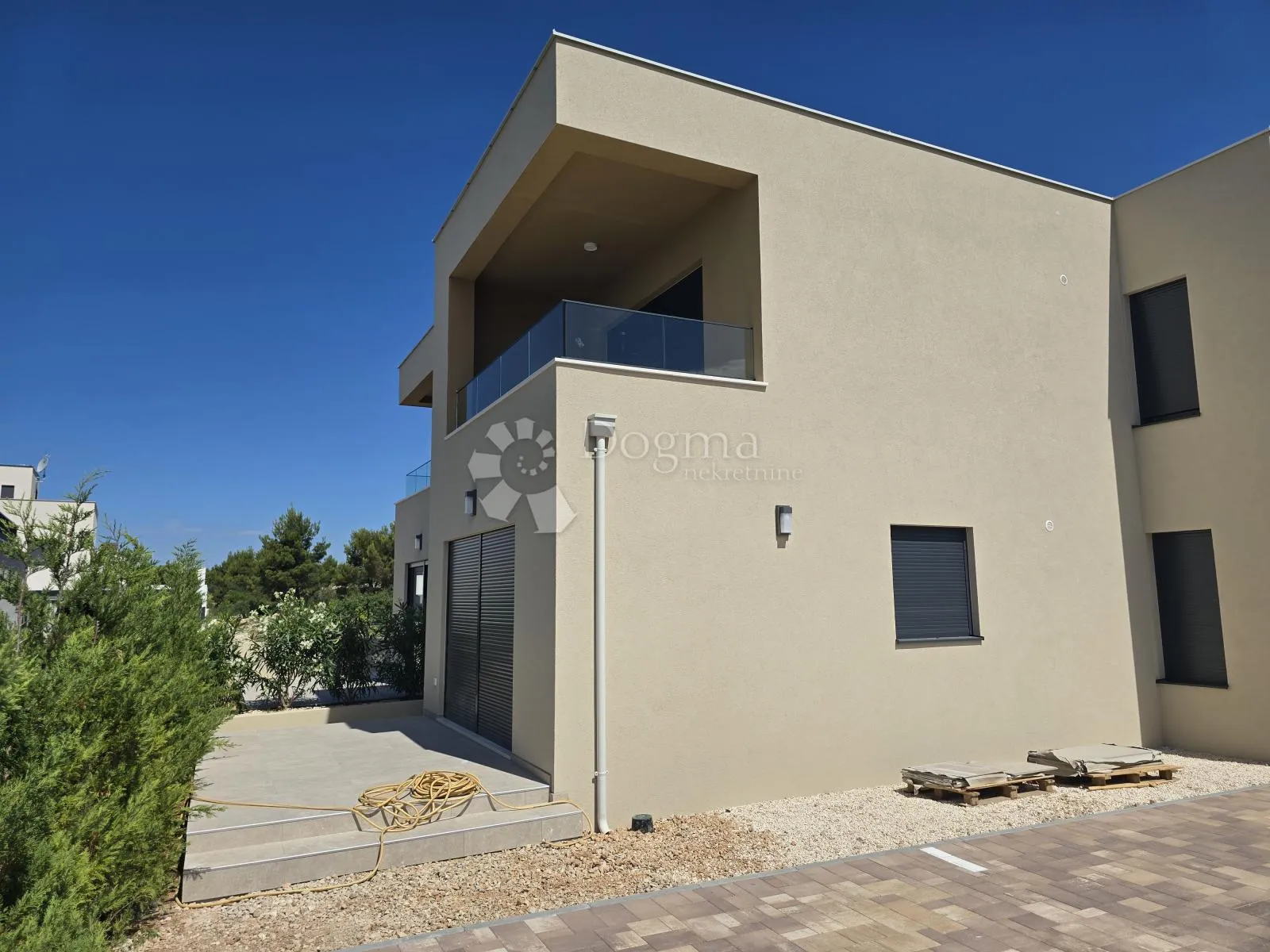 novogradnja vodice - s2 u prizemlju, 77,54 m² - slika 1