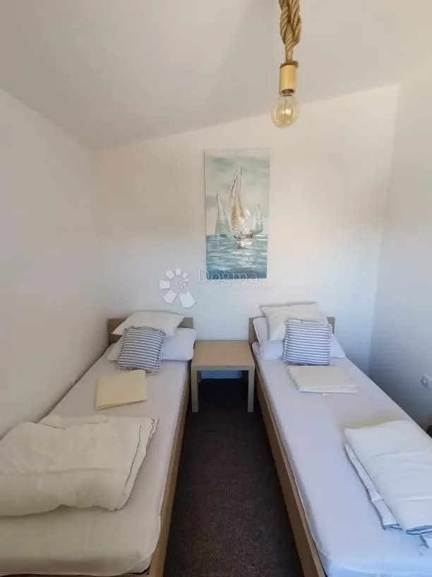 kuća otok vir - slika 21