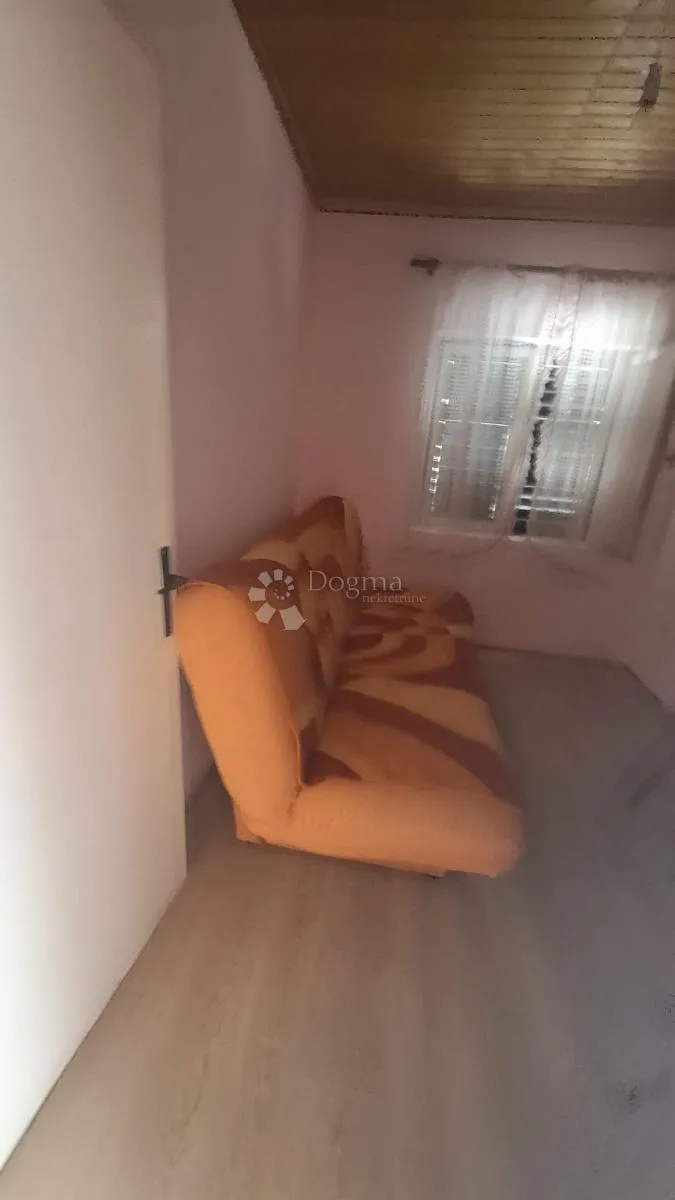 vodice – dvosoban stan 90 m², 500 m od mora - slika 7