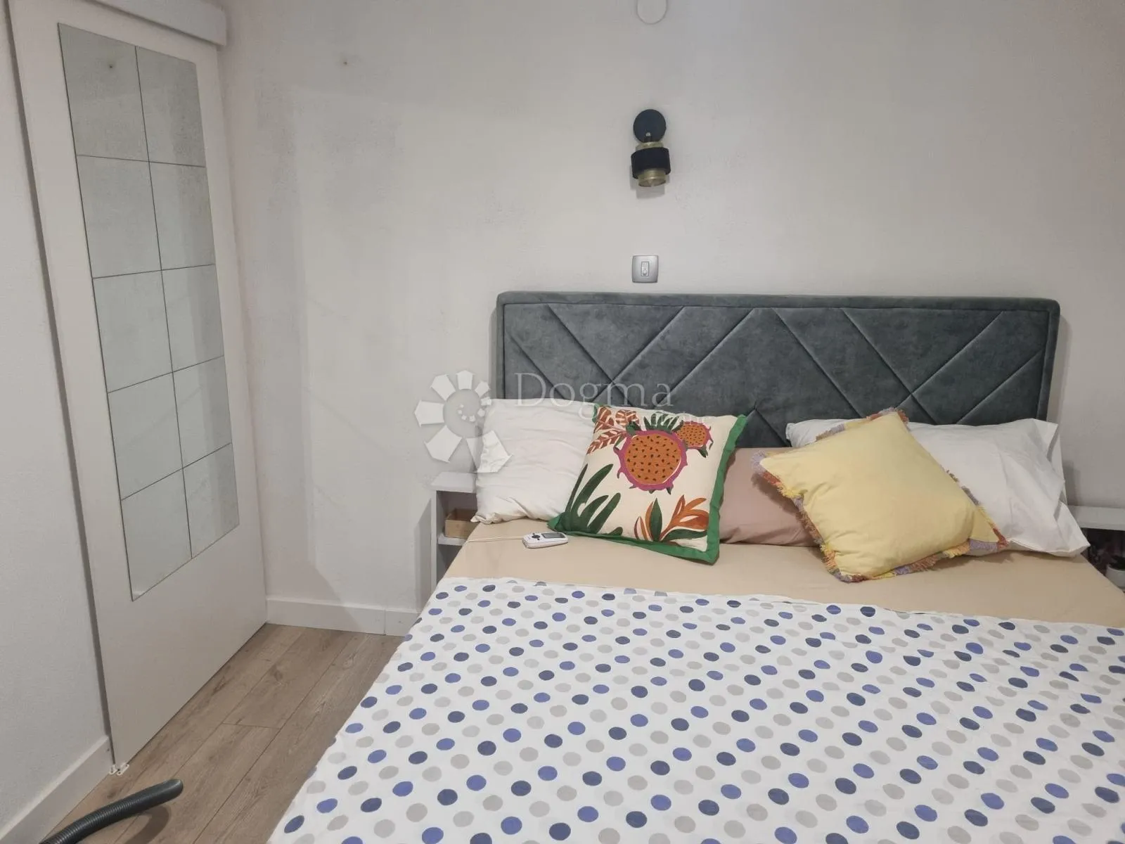 stan u strogom centru splita – idealna prilika za turizam! - slika 10