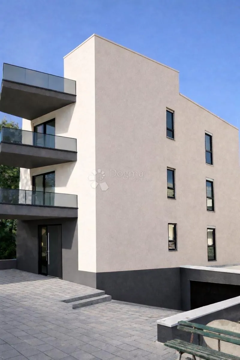 strožanac novogradnja s1 71,42m2 + 190m2 dvorišta - slika 1