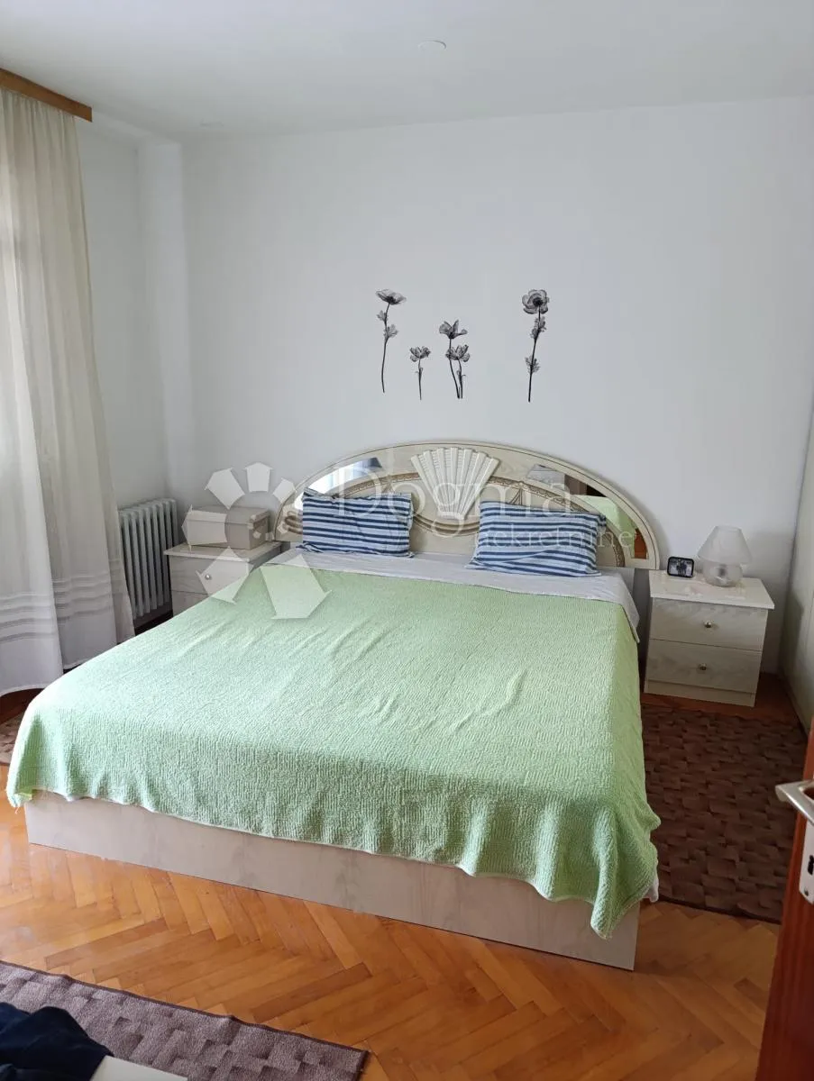 zadar - bili brig - veliki stan s tri spavaće sobe - slika 12
