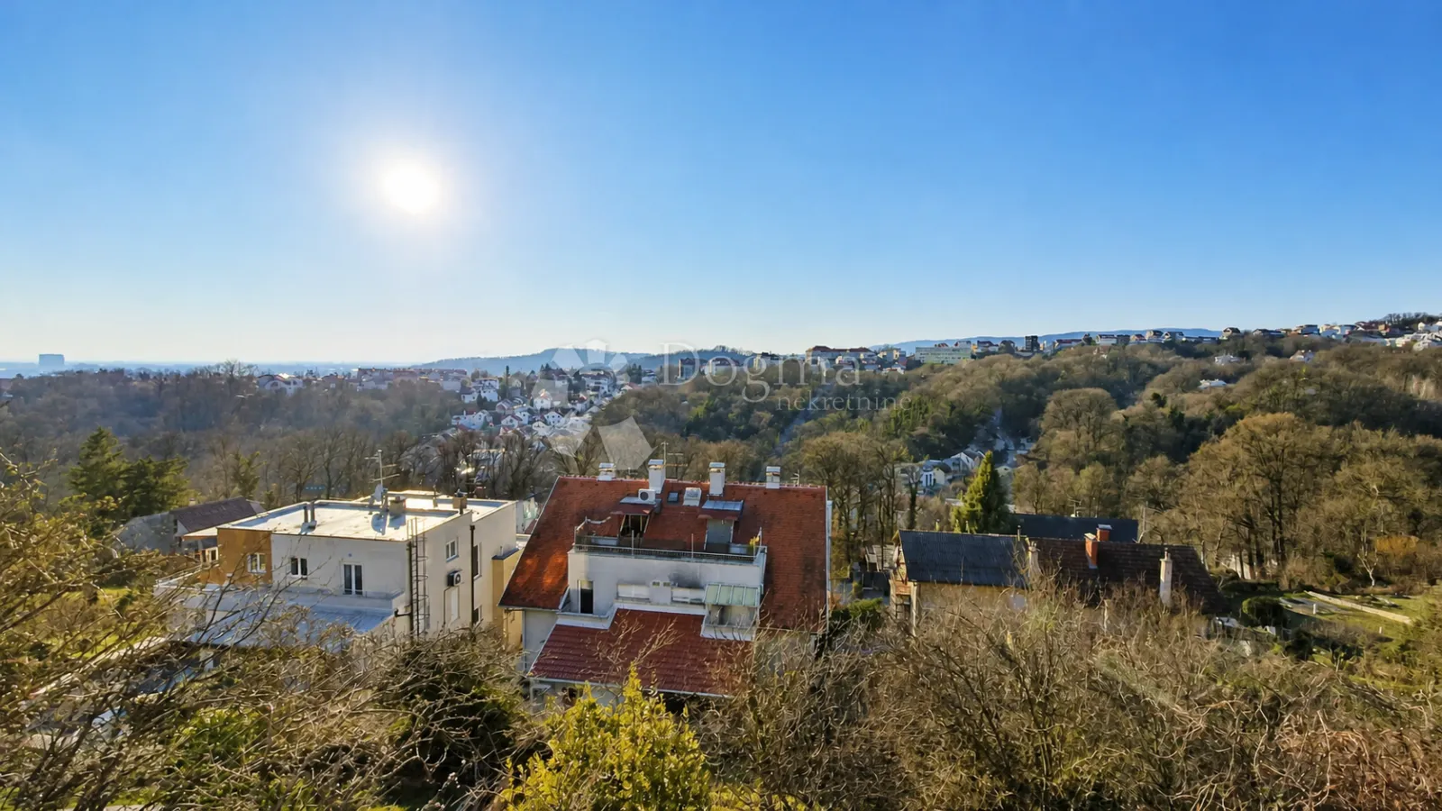 kuća s potencijalom na vrhovcu - slika 17
