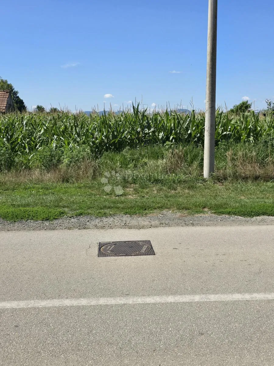 građevinsko zemljište u donjem kućanu - slika 3