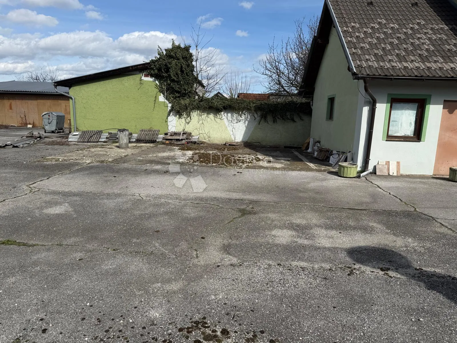 poslovna građevina - slika 6