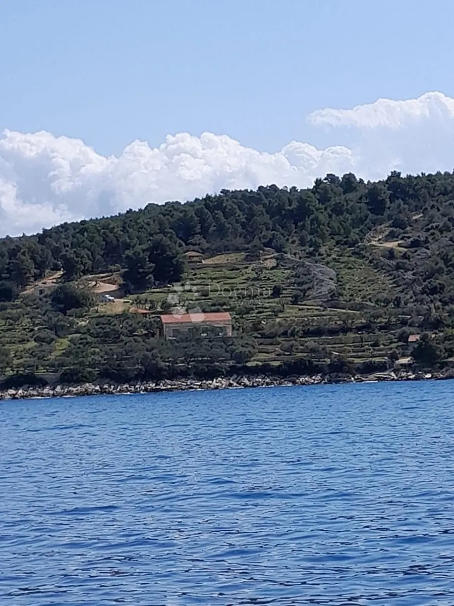poljoprivredno zemljište idealno za opg, 150 m od mora - slika 5