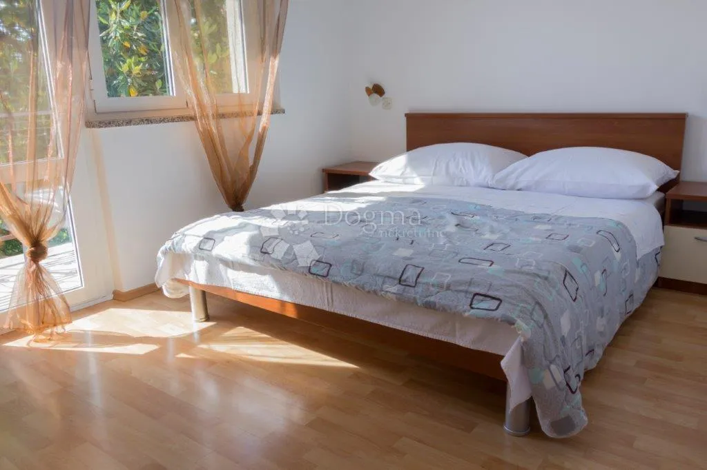 mošćenička draga – investicija 200 m od mora - slika 22
