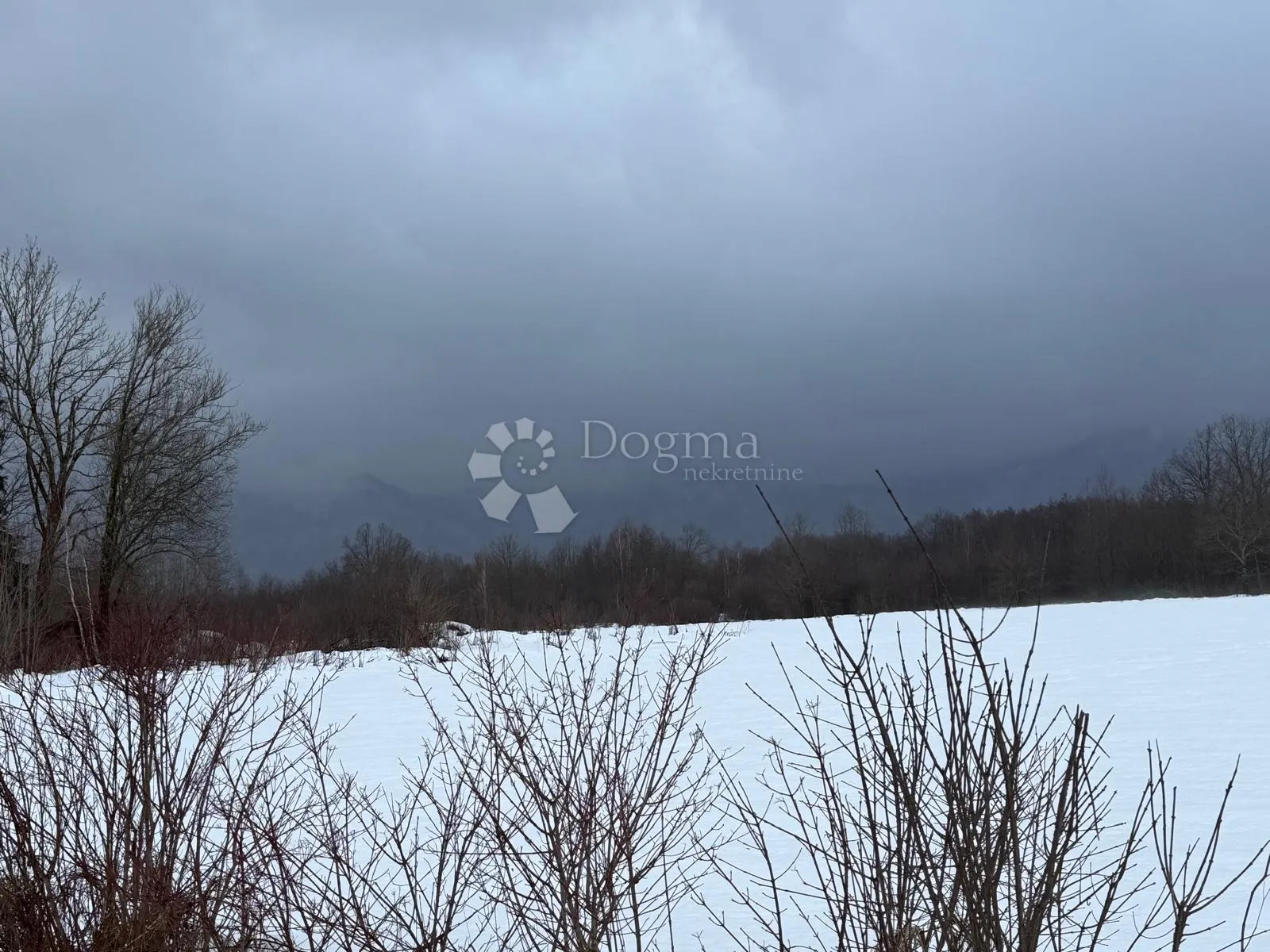senzacionalno zemljište s pogledom na velebit - slika 15