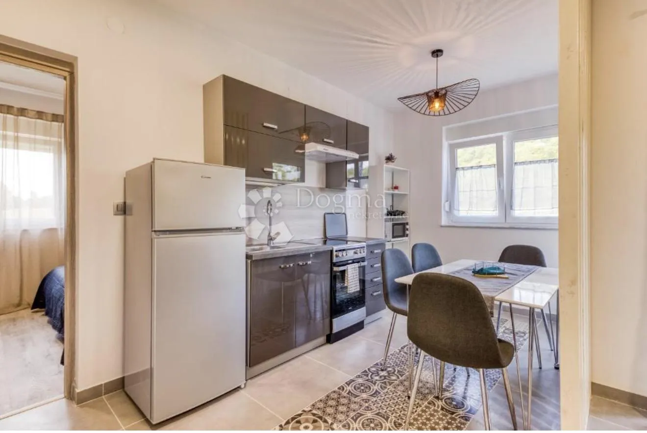 idilična kuća sa 4 apartmana u blizini plitvičkih jezera - slika 32