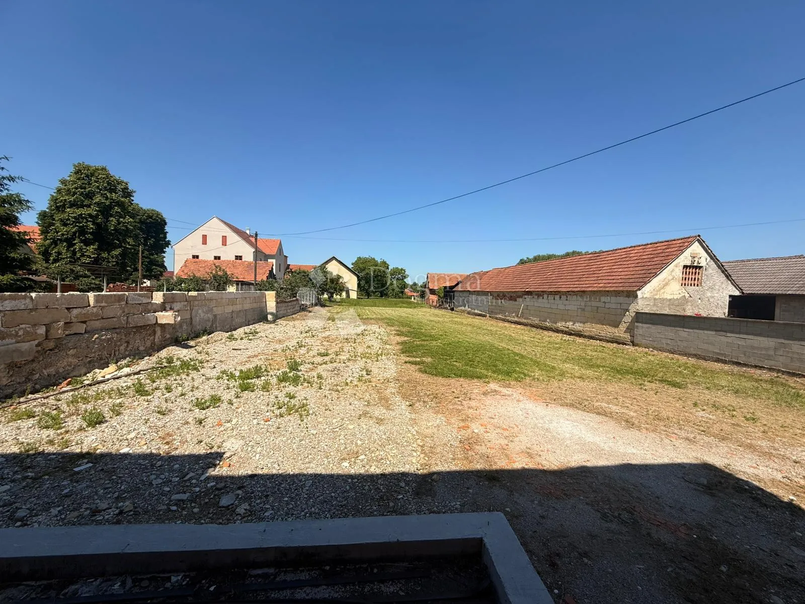 investicijska prilika - 4 stana - slika 13
