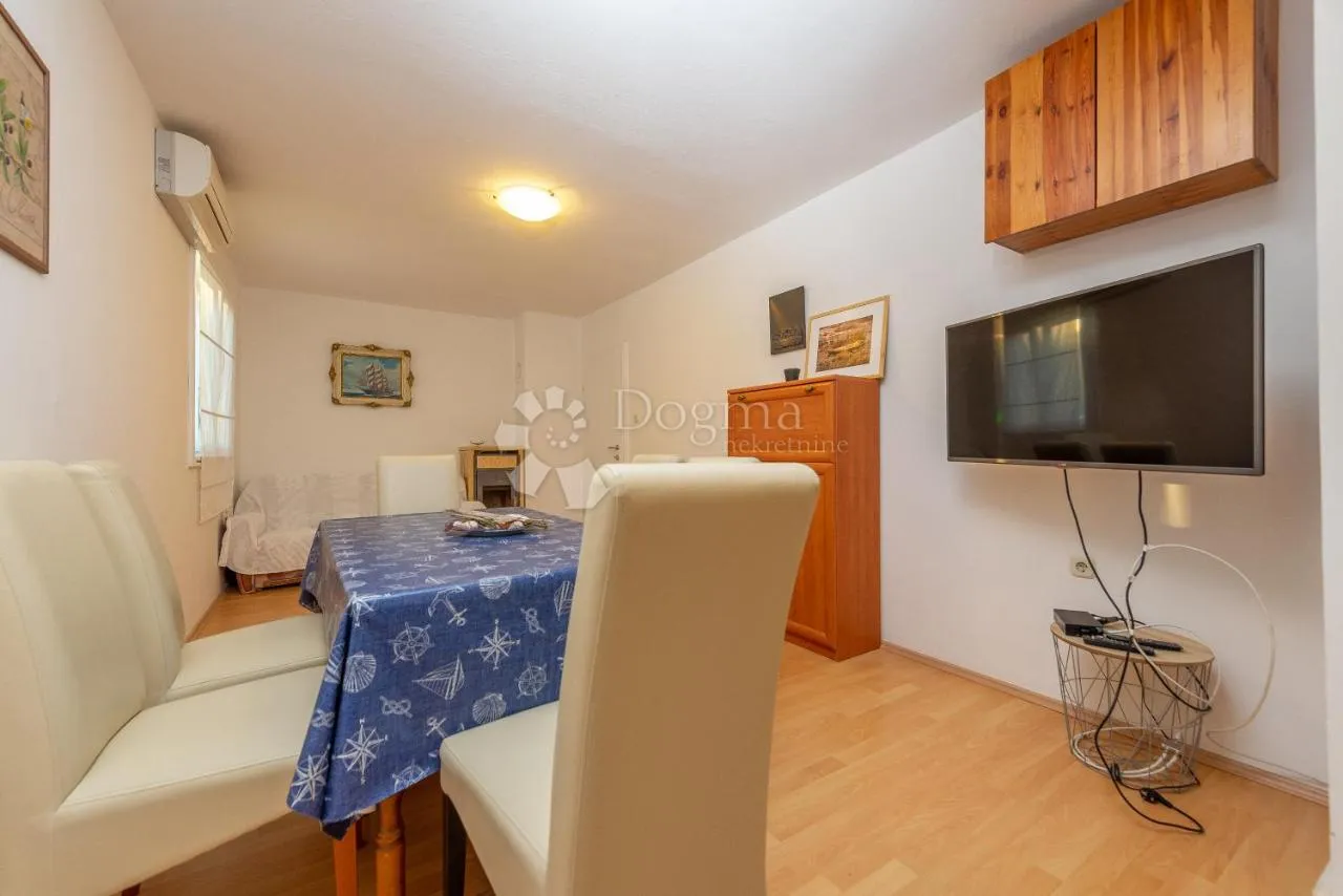 predivna mediteranska vila s bazenom na otoku pašmanu - slika 9