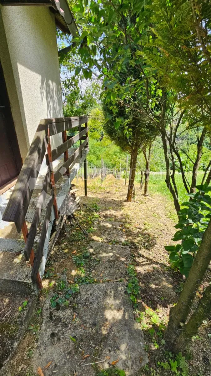 dvije kuće s pogledom u vrtlinovcu - slika 78