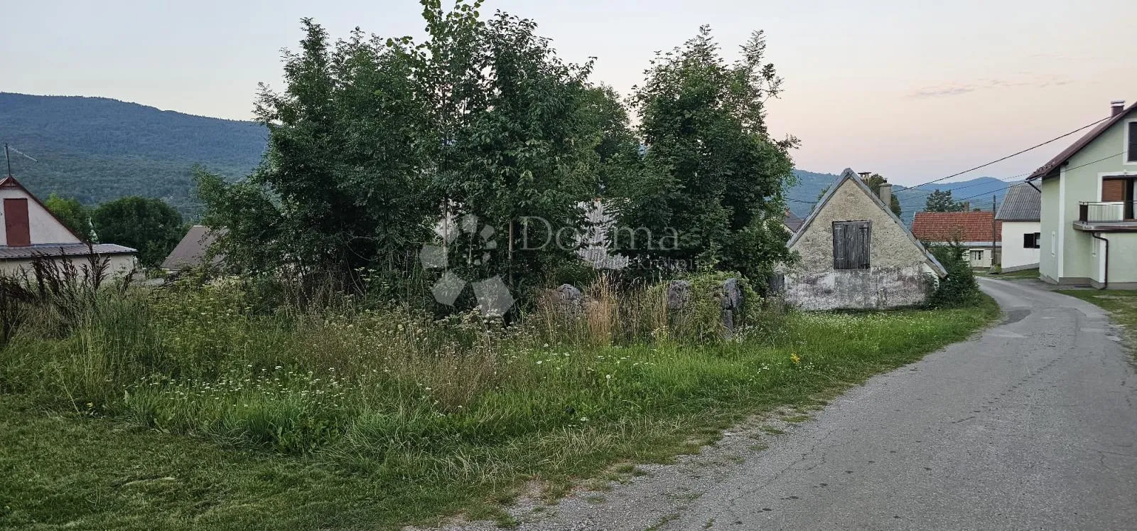 prodaje se seosko imanje 20497 m2 krasno - slika 2