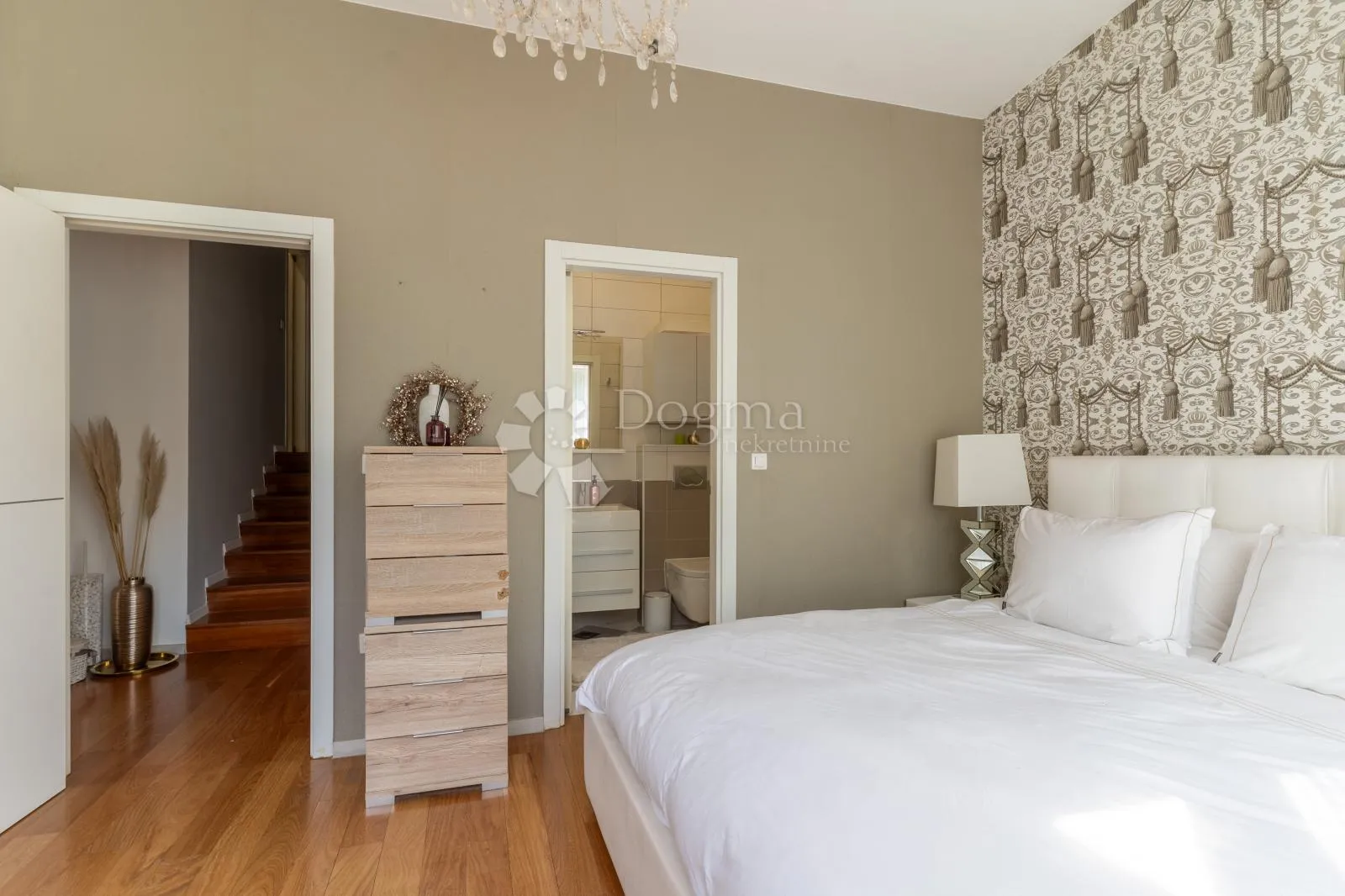 top penthouse pun svjetla - 2 terase - 2 balkona - 2 parkinga - slika 21