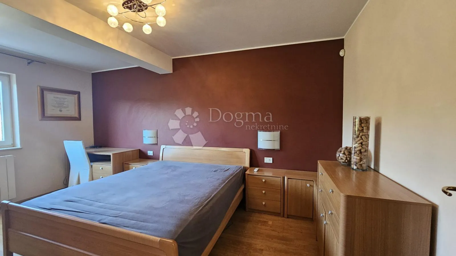stan u poreču - mirno naselje - slika 6