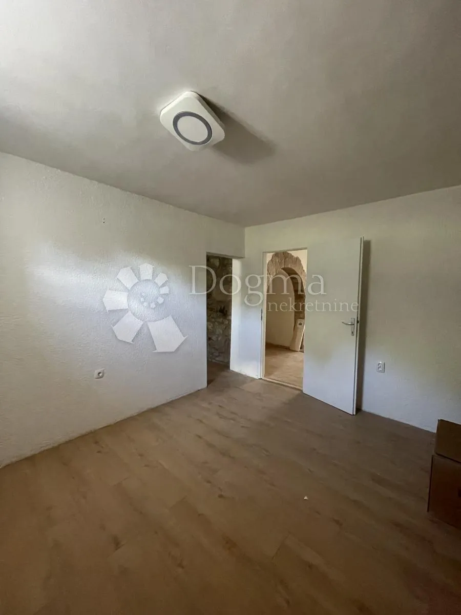 rijetkost! povoljan apartman u bribiru - slika 4