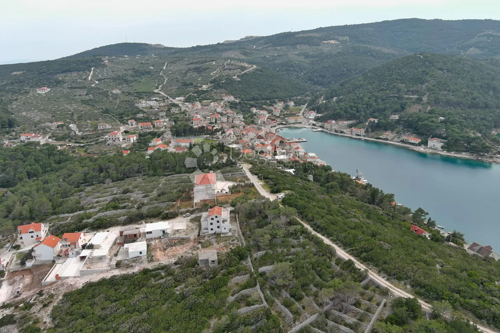 atraktivno građevinsko zemljište povlja - slika 2