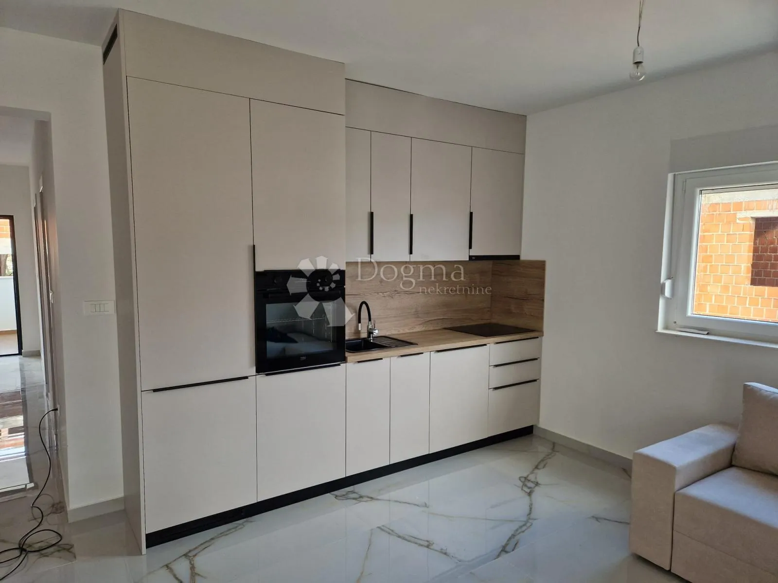 dvoetažni apartman u palitu sa prekrasnom krovnom terasom - slika 13