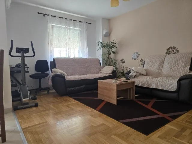 prodaje se 2s+db stan -viškovo(blizina centra) - slika 3