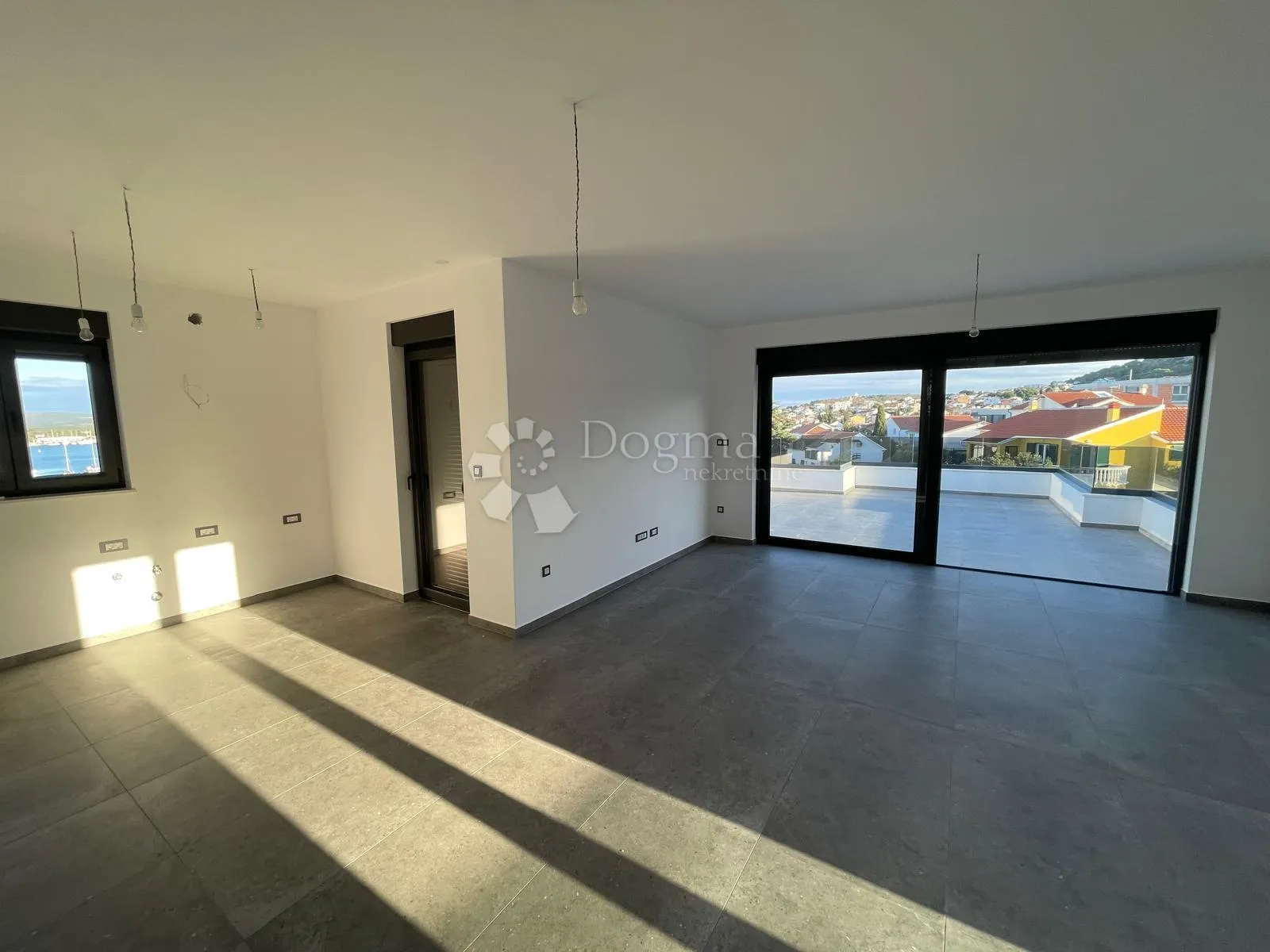 penthouse s panoramskim pogledom na more – 350 m od plaže - slika 9