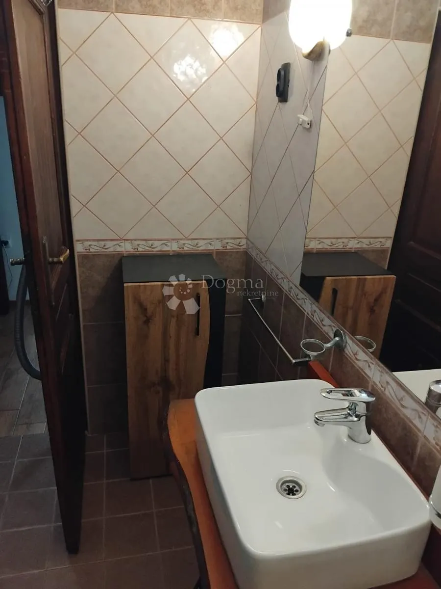 komforan stan u kostreni sa uključenim režijama u cijeni - slika 16