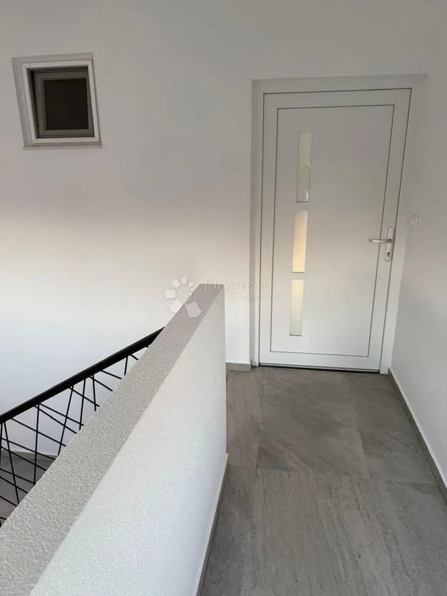 luksuzna novogradnja - apartman u blizini mora prilika ! - slika 8