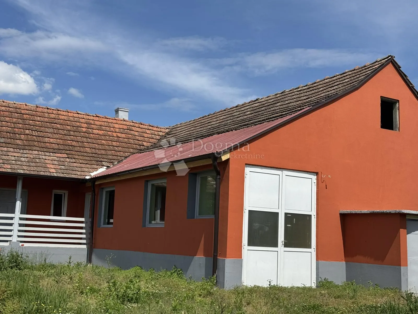 obiteljska kuća s dvorištem i opcijom proširenja - slika 4