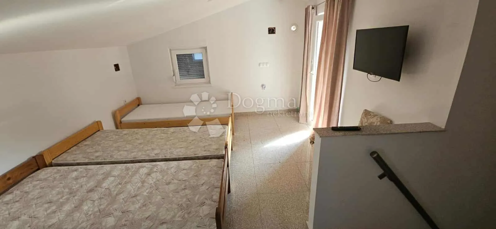 vaša oaza mira u istri-200 metara od mora! - slika 10