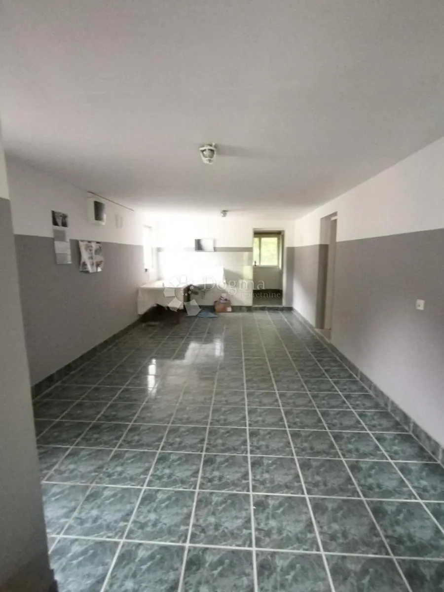 kuća za adaptaciju s velikim potencijalom – centar kalnika - slika 8