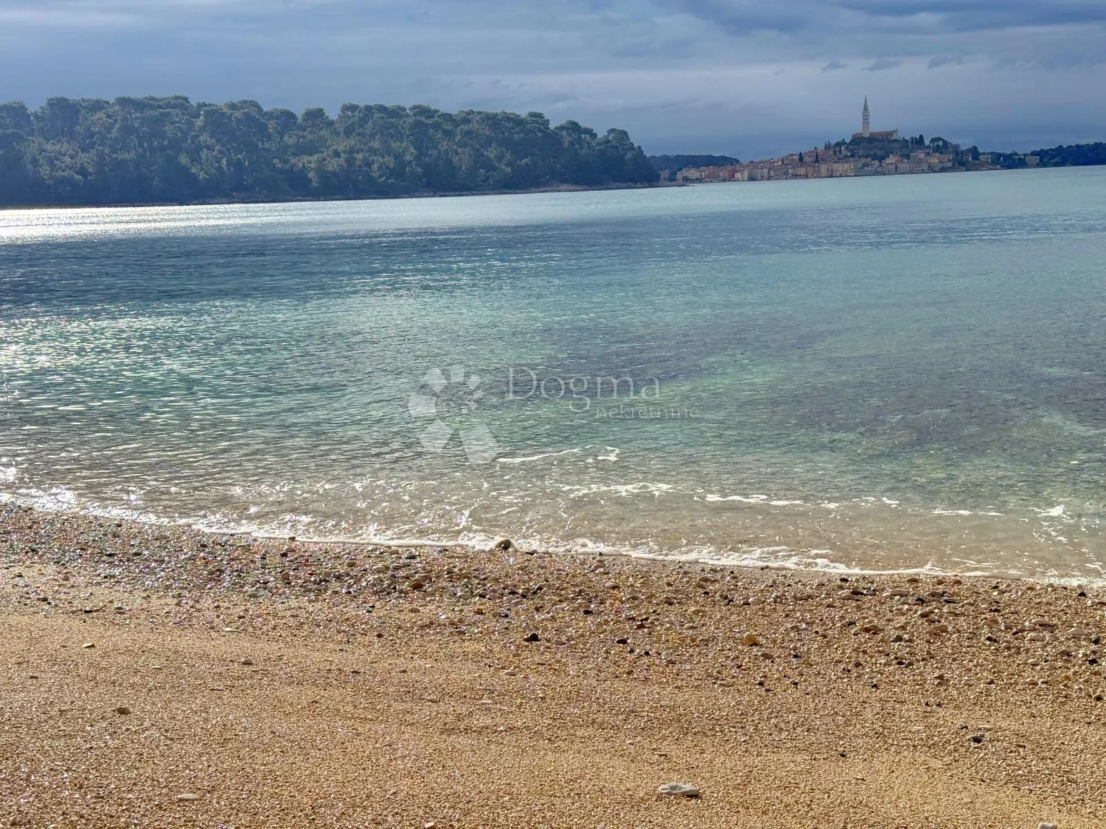 rovinj, top lokacija, renoviran stan blizu plaže - slika 14