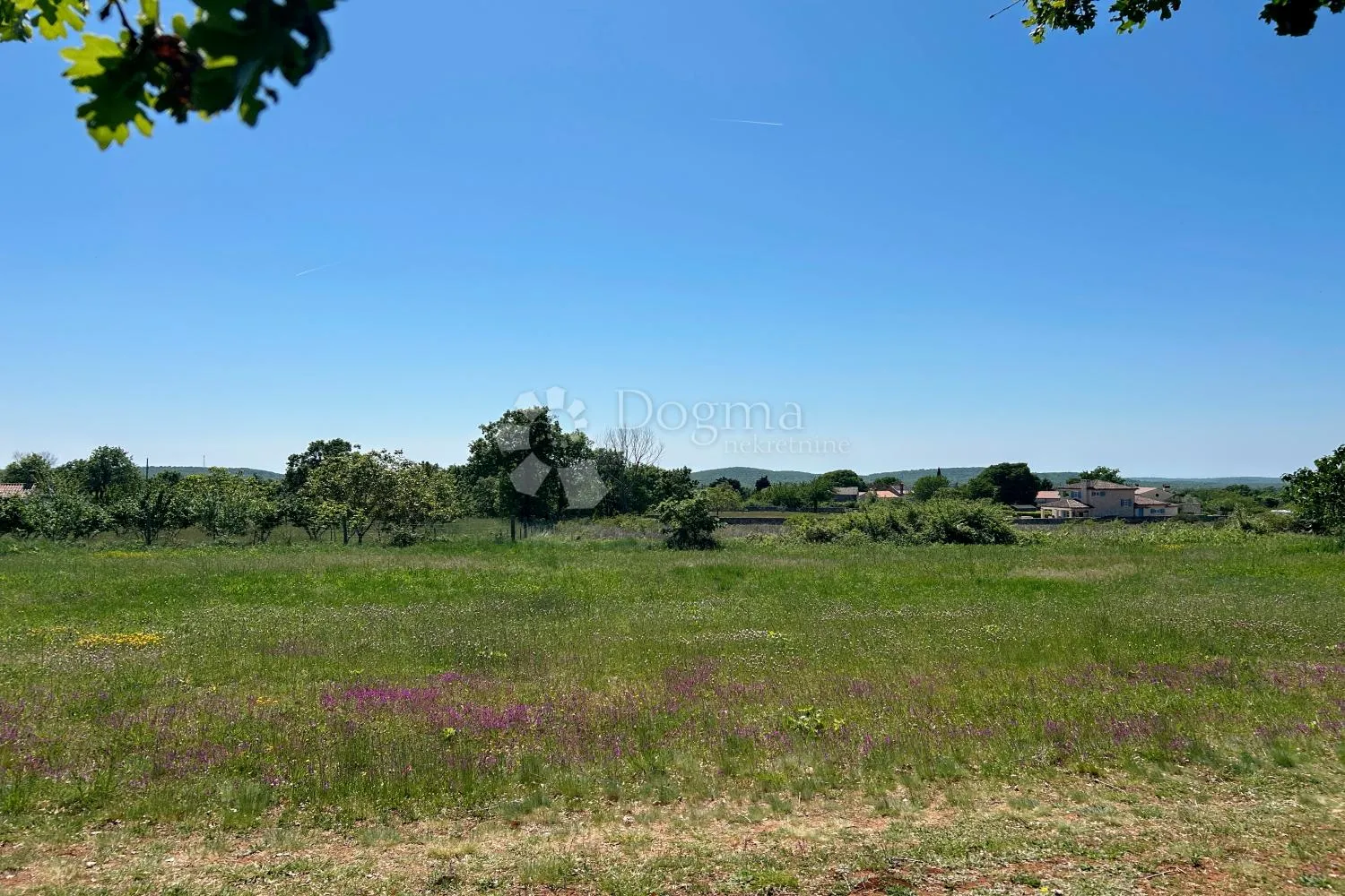 svetvinčenat – odlična parcela uz rub građevinske zone - slika 4