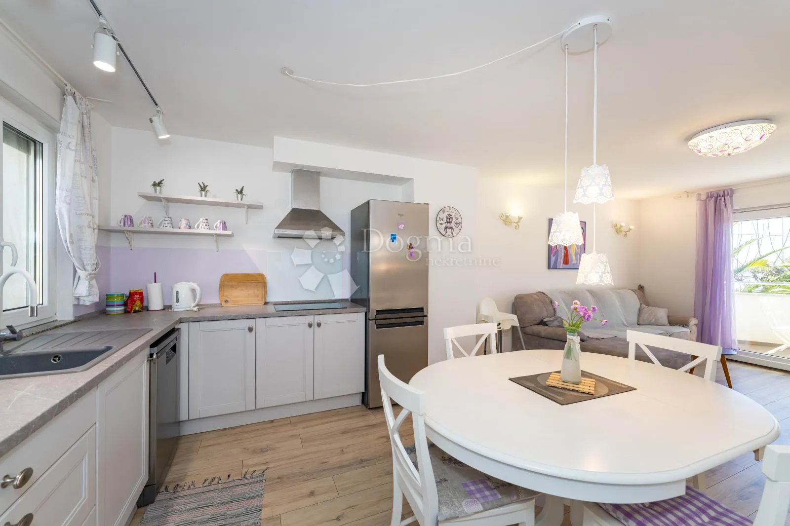 zaton-nin,luksuzna apartmanska kuća uz plažu,3 apartmana,pogled na more - slika 58