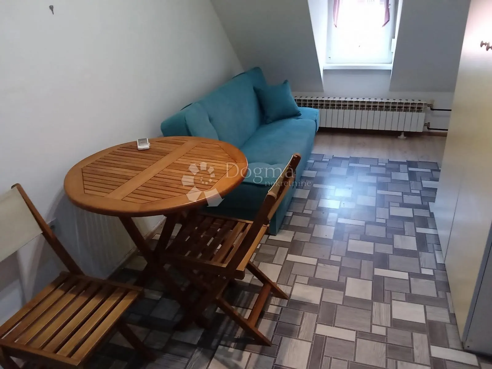 šarmantan stan u kačićevoj - slika 4