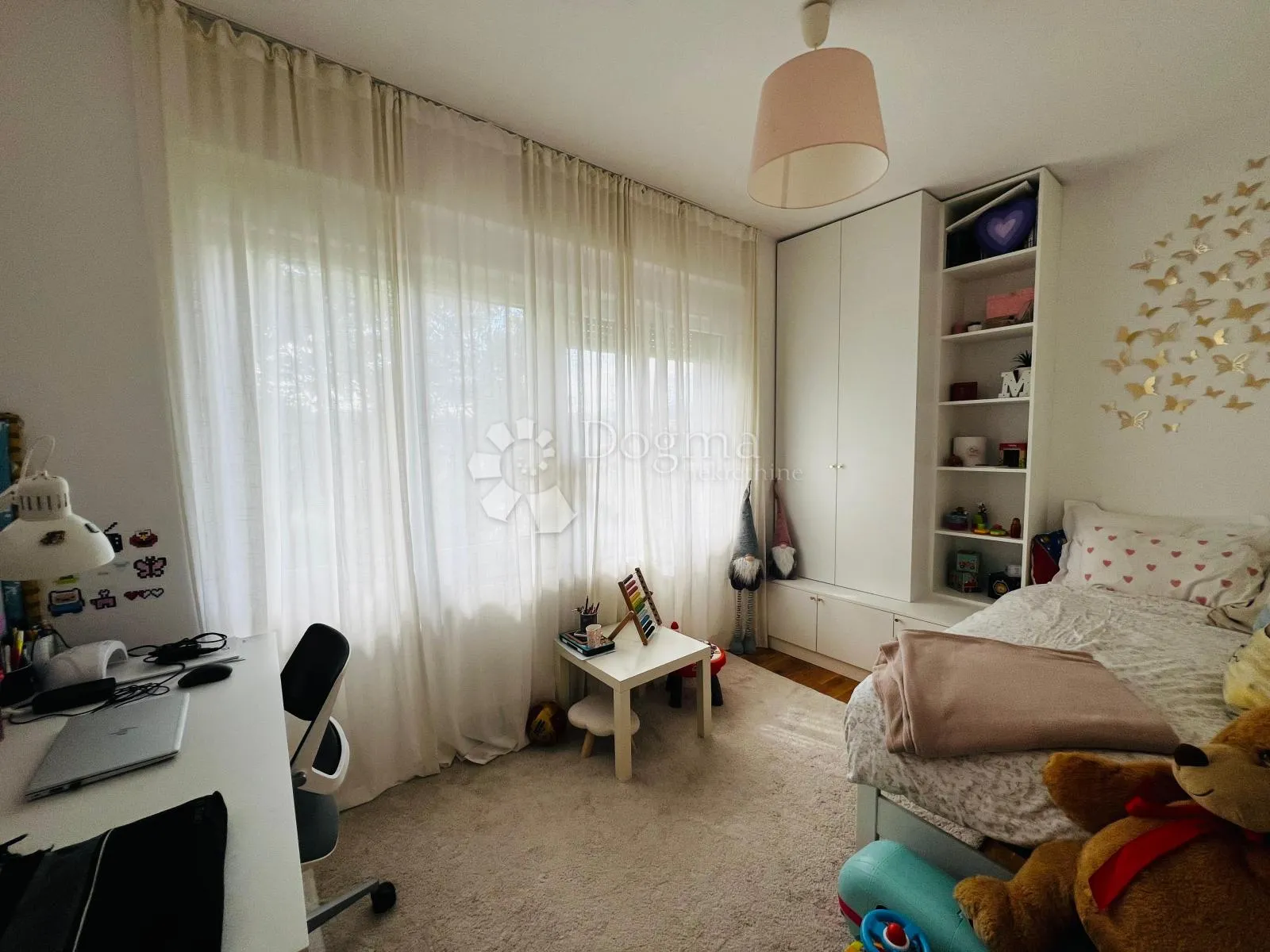 šalata, prilika, novoadaptirani trosobni stan, 100m2 nkp - slika 11