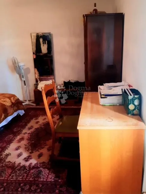 selce,dvije kuće nadomak centra - slika 17