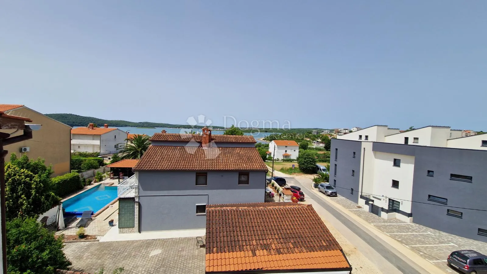 nova kuća u medulinu s 4 apartmana - 170m od mora - slika 82