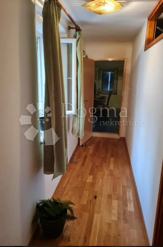stan u dioklecijanovoj palači - slika 4