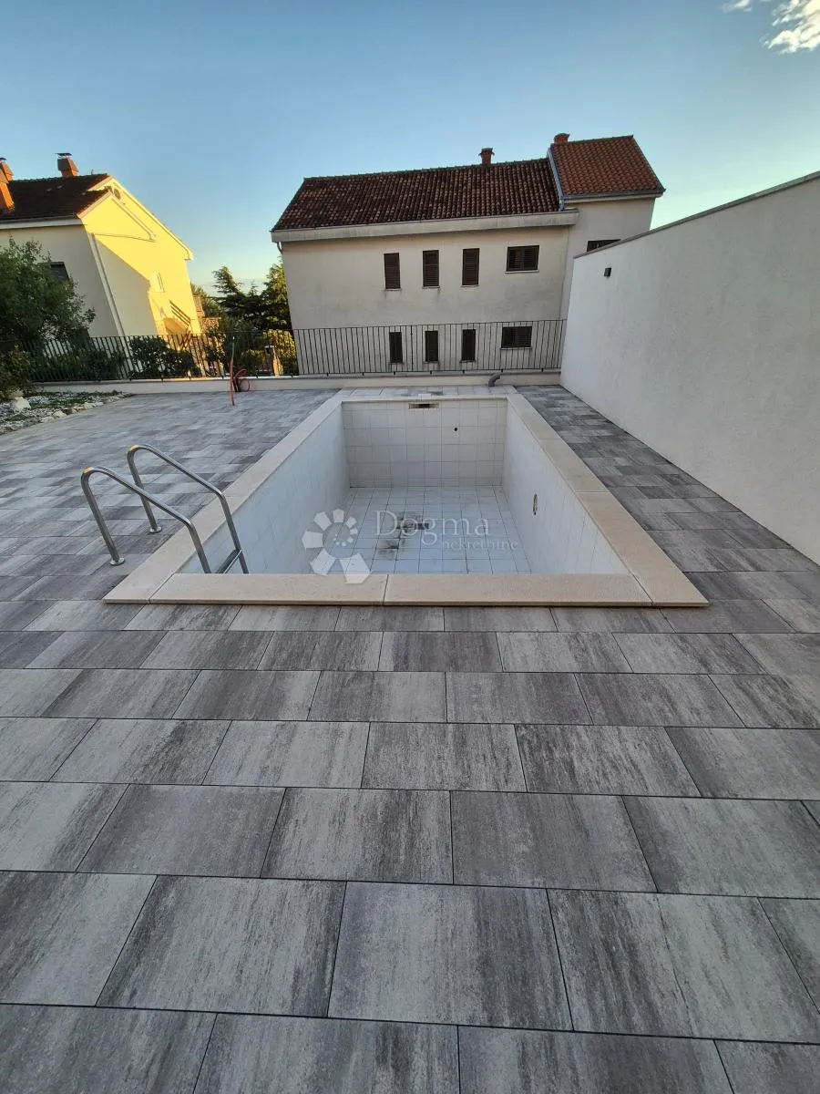 luksuzni app u novogradnji 152m2 s bazenom i okućnicom 180m2 - slika 4
