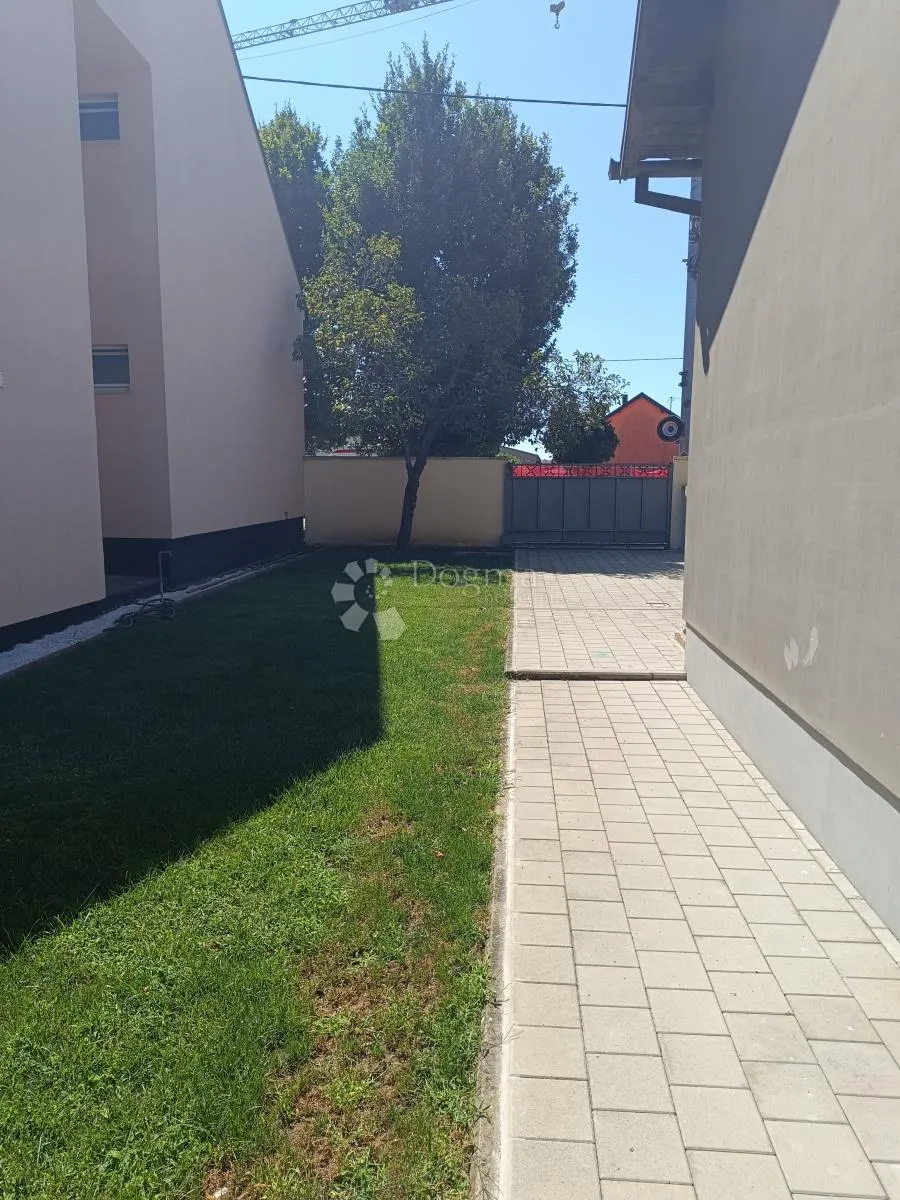 top ponuda: prostrana kuća u centru vinkovaca - slika 43