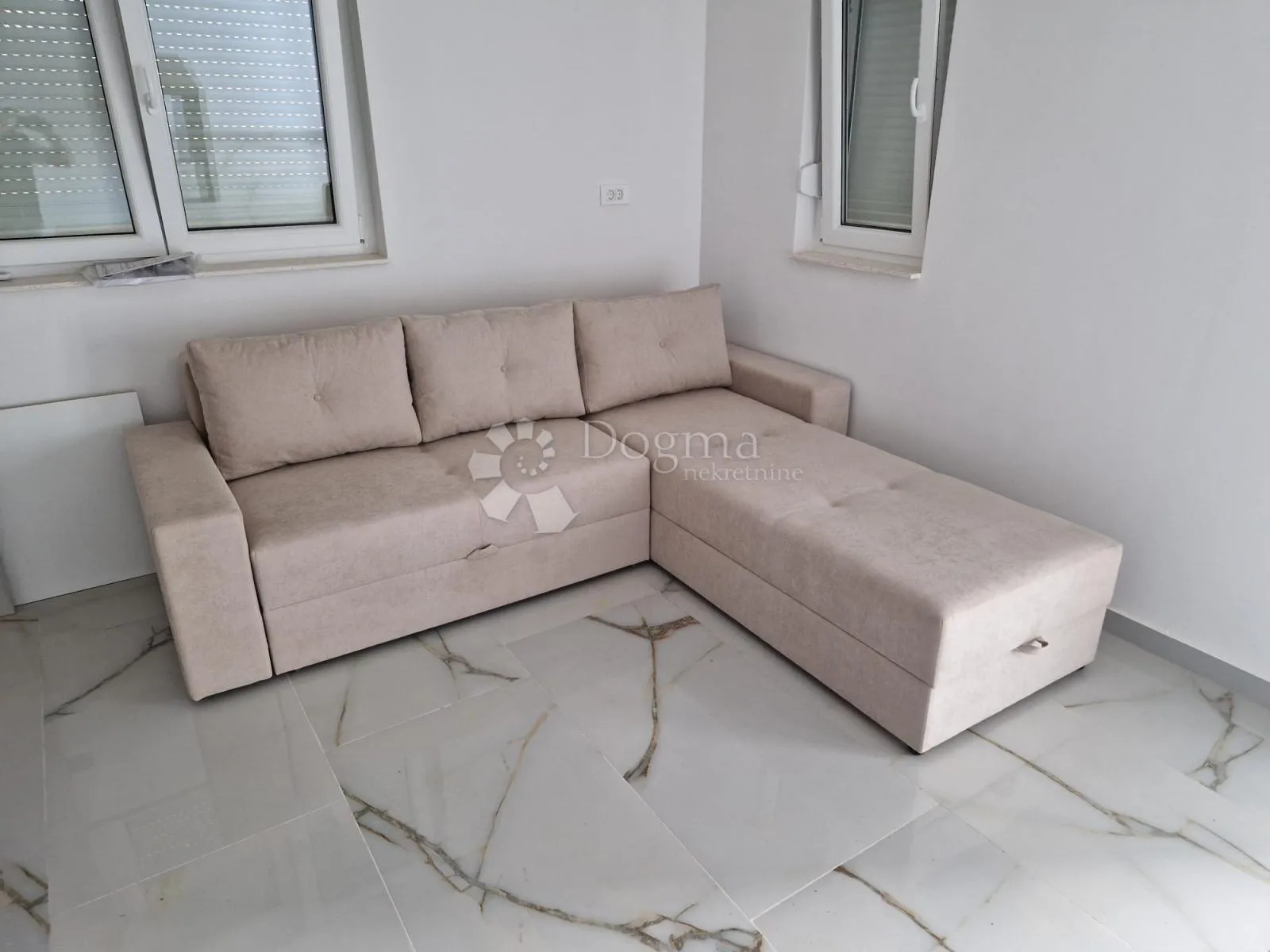 dvoetažni apartman u palitu sa prekrasnom krovnom terasom - slika 5