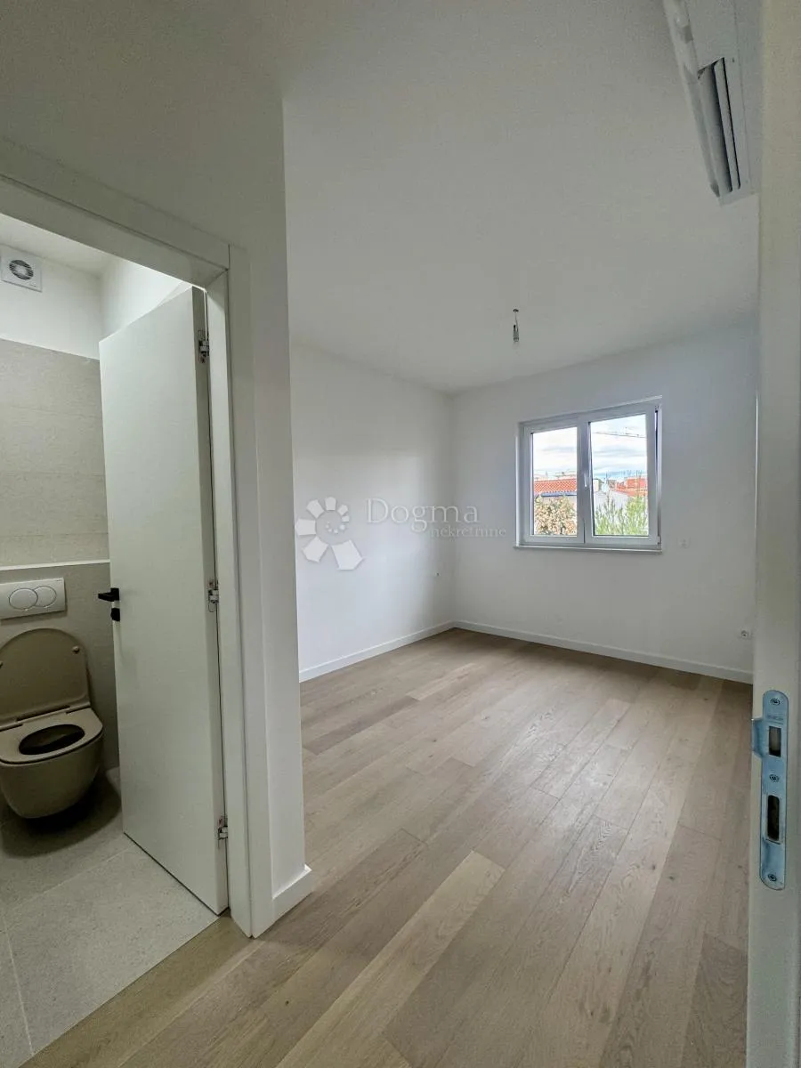 diklovac | penthouse s krovnom terasom, pogled na more - slika 17