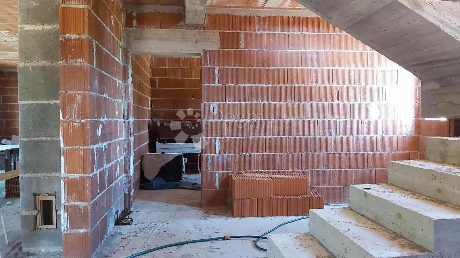 kuća u izgradnji s pogledom na more - slika 10