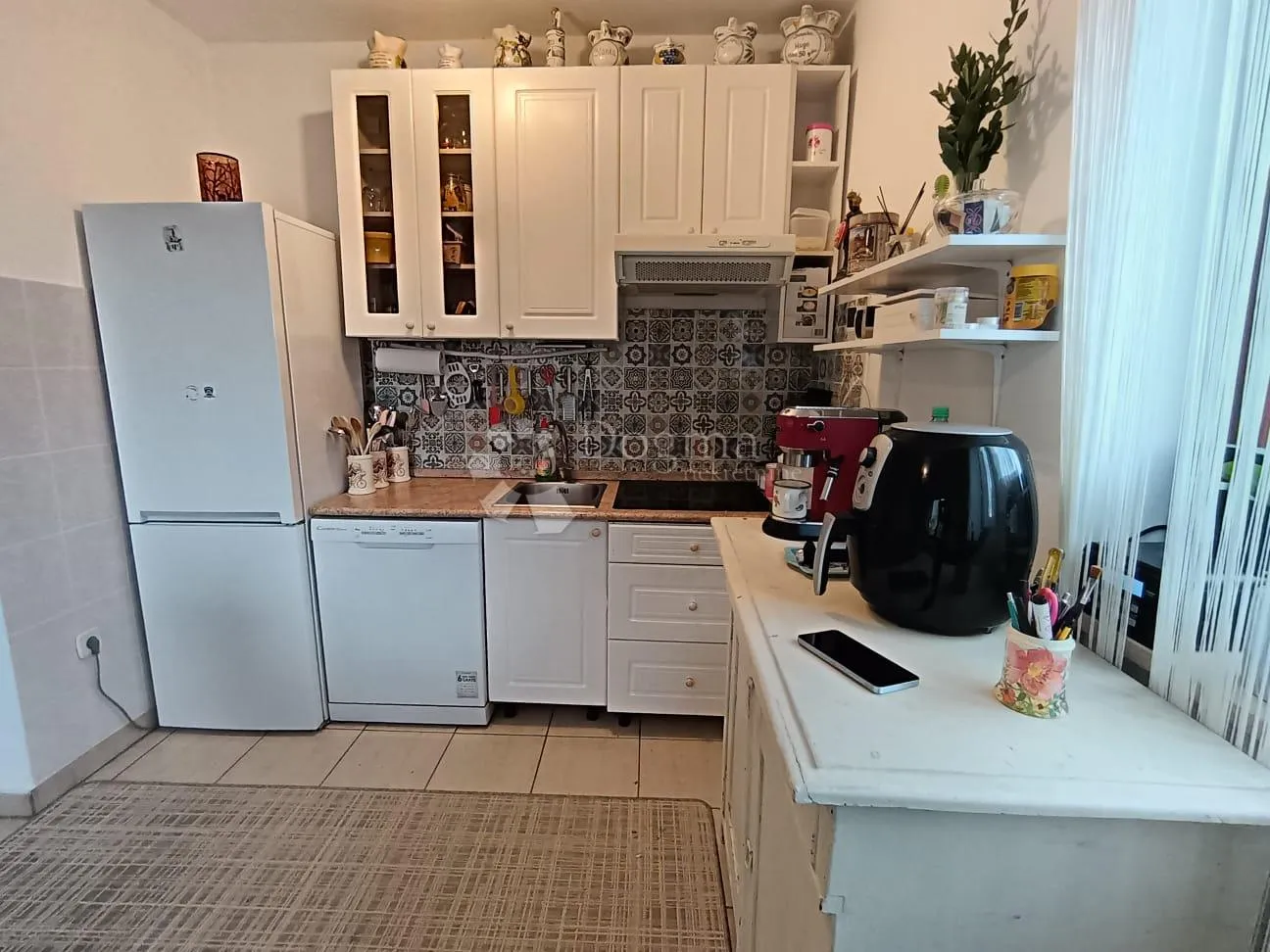 apartman u gradu krku - super mirna lokacija - slika 6
