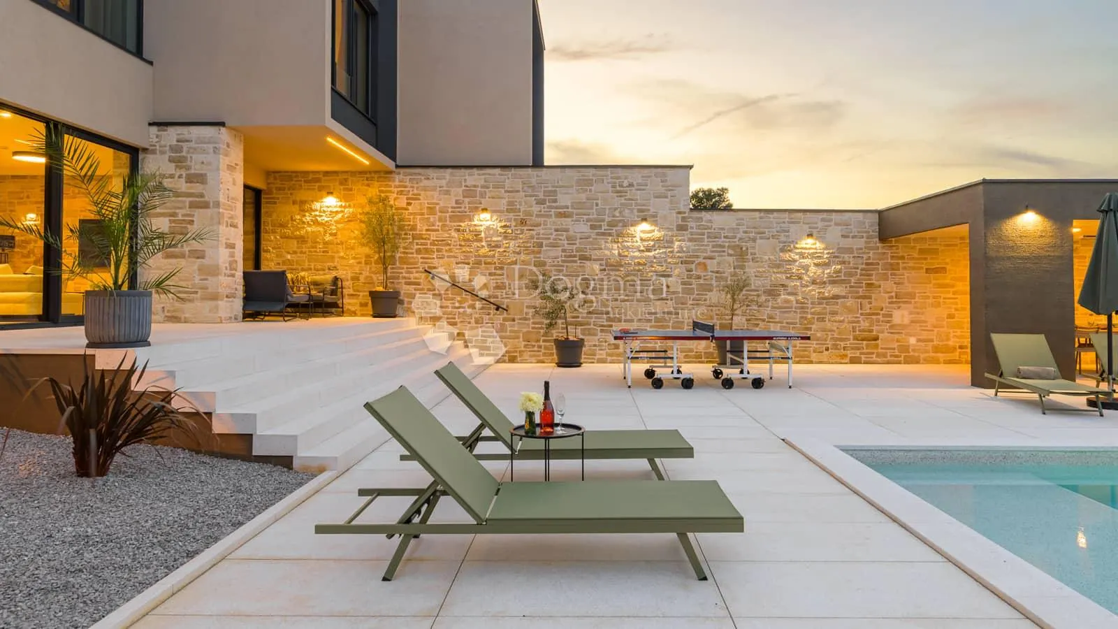 rovinj okolica, vila za najam s 3 spavaće sobe i bazenom! - slika 26