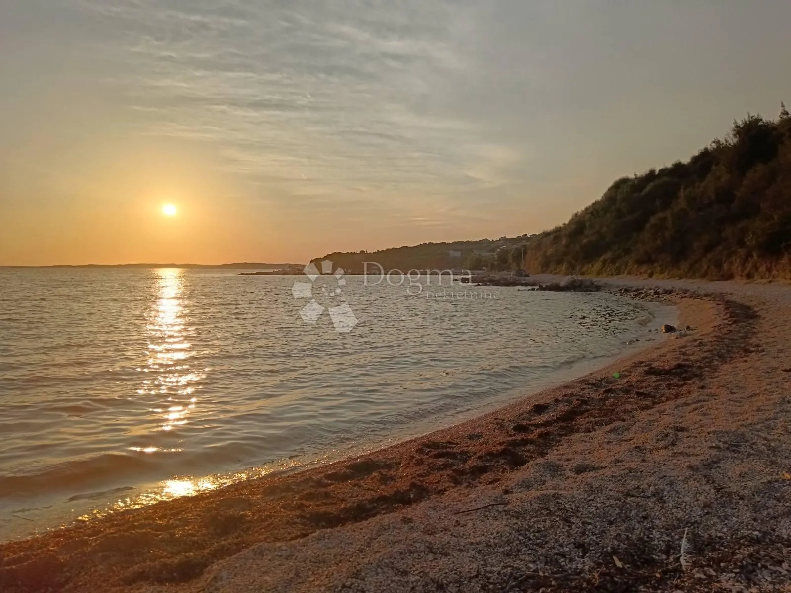 rtina -građevinski teren, 250 m od mora - slika 8
