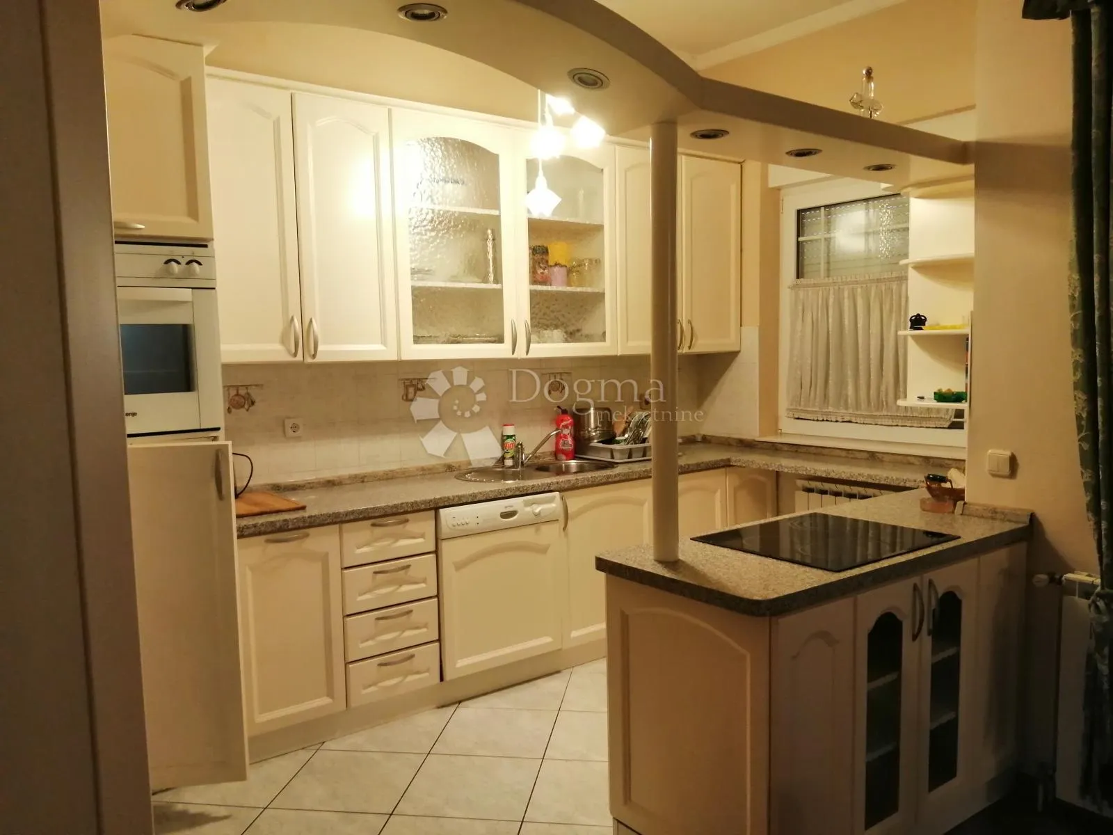 kutina, kuća s okućnicom (545 m2) - slika 7