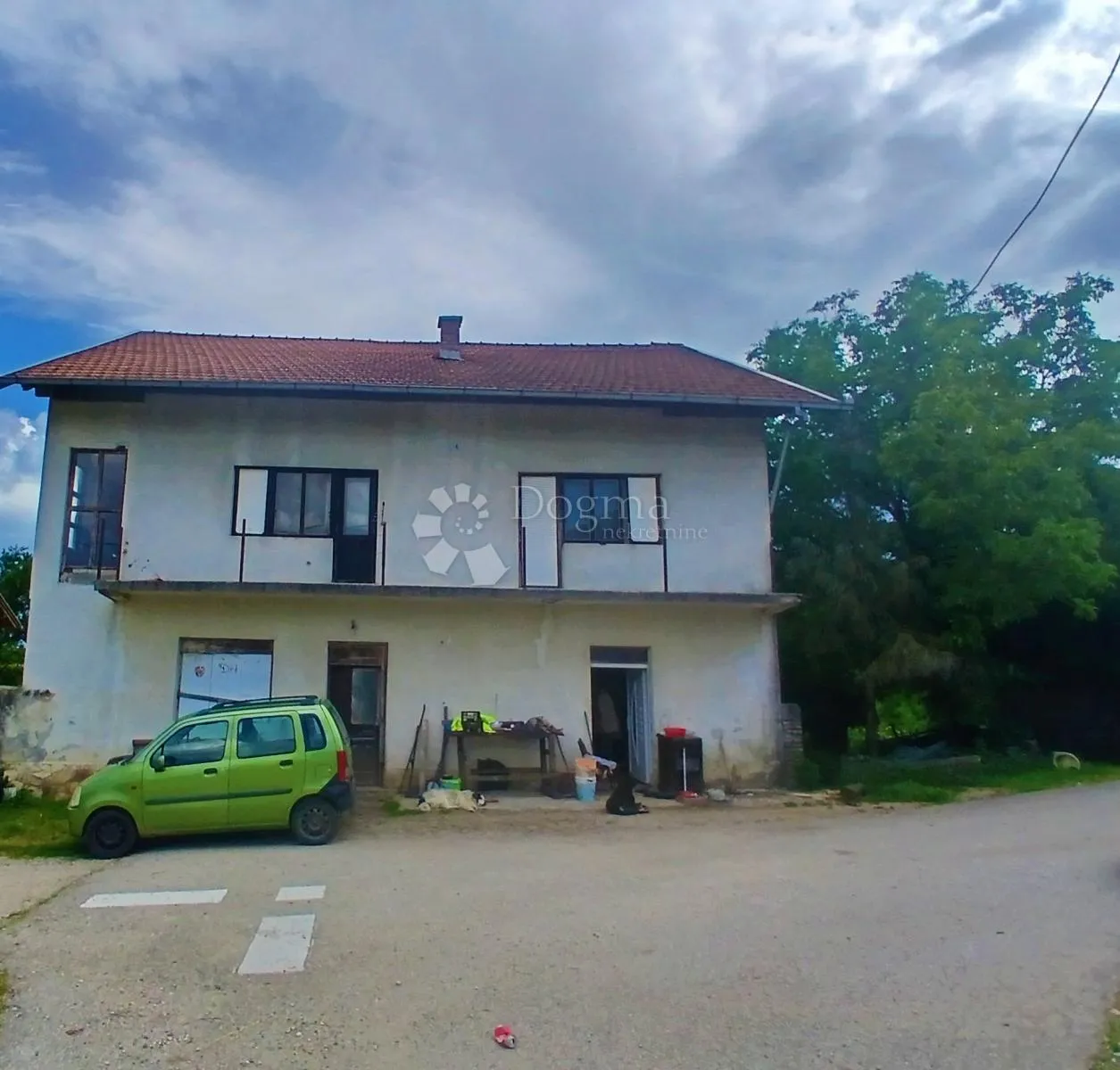 veliko seosko imanje od 6.297 m² kestenovac, donji lapac - slika 1