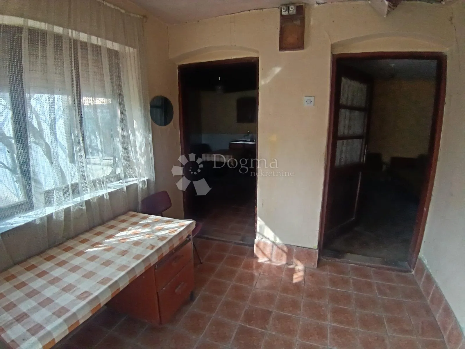 imanje s dva jezera i kućama na 23.755 m²! - slika 11
