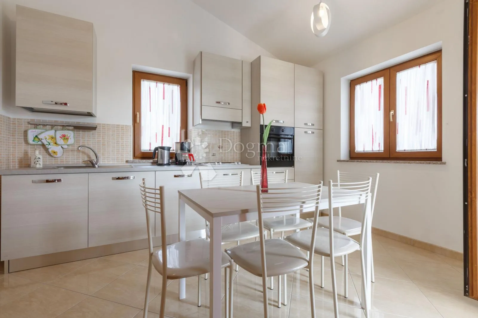 poreč-kaštelir,labinci- kuća sa bazenom - slika 25