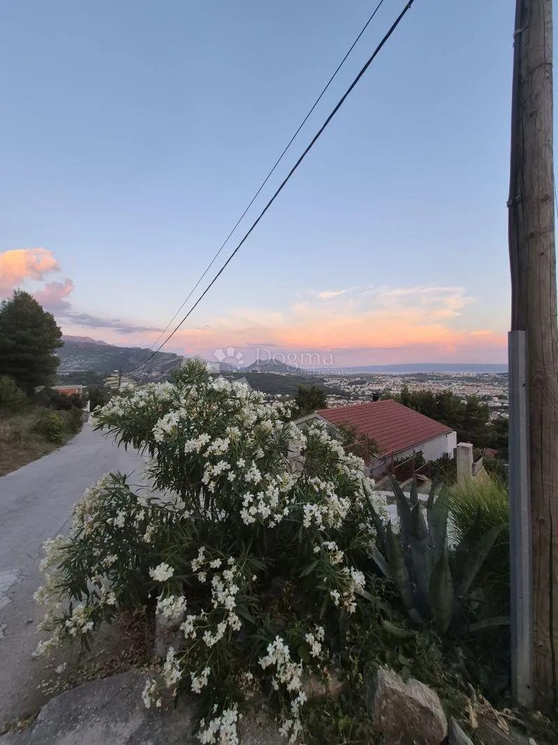 Solin, Ninčevići građ. parcela s panoramskim pogledom